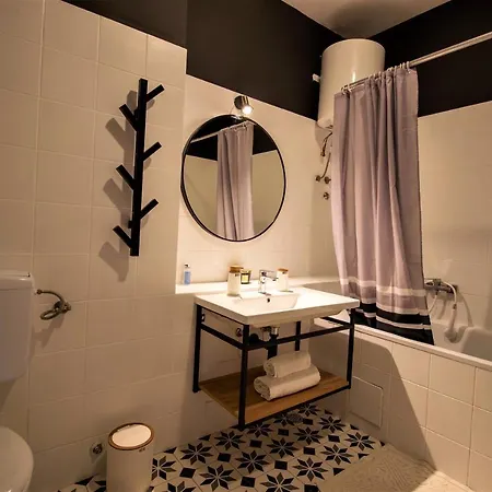 Modern Oasis Private Parking *