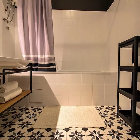 Modern Oasis Private Parking *