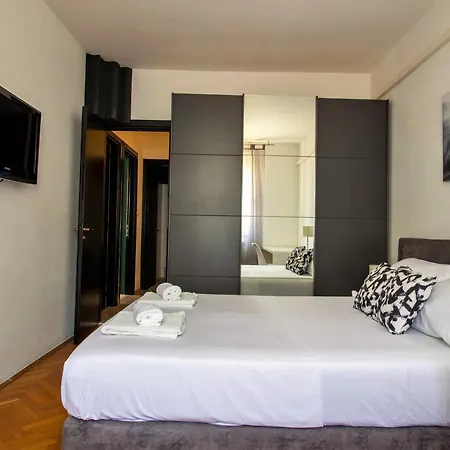 Modern Oasis Private Parking