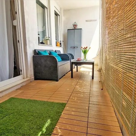 Modern Oasis Private Parking * Σπλιτ