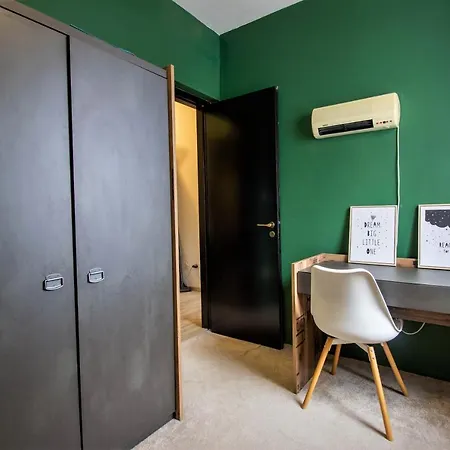 Modern Oasis Private Parking *