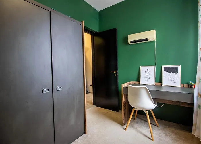 Modern Oasis Private Parking *